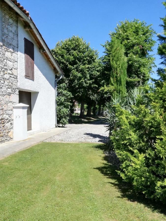 La Magie Des Reves Hotel Montrejeau Bagian luar foto